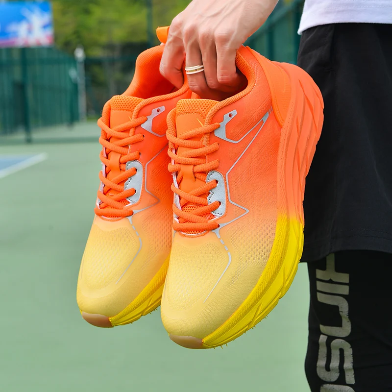 Summer Hot Sale Professional Breathable Wear-resistant Lightweight Running Shoes Neutral Lightweight Running Shoes Very Good