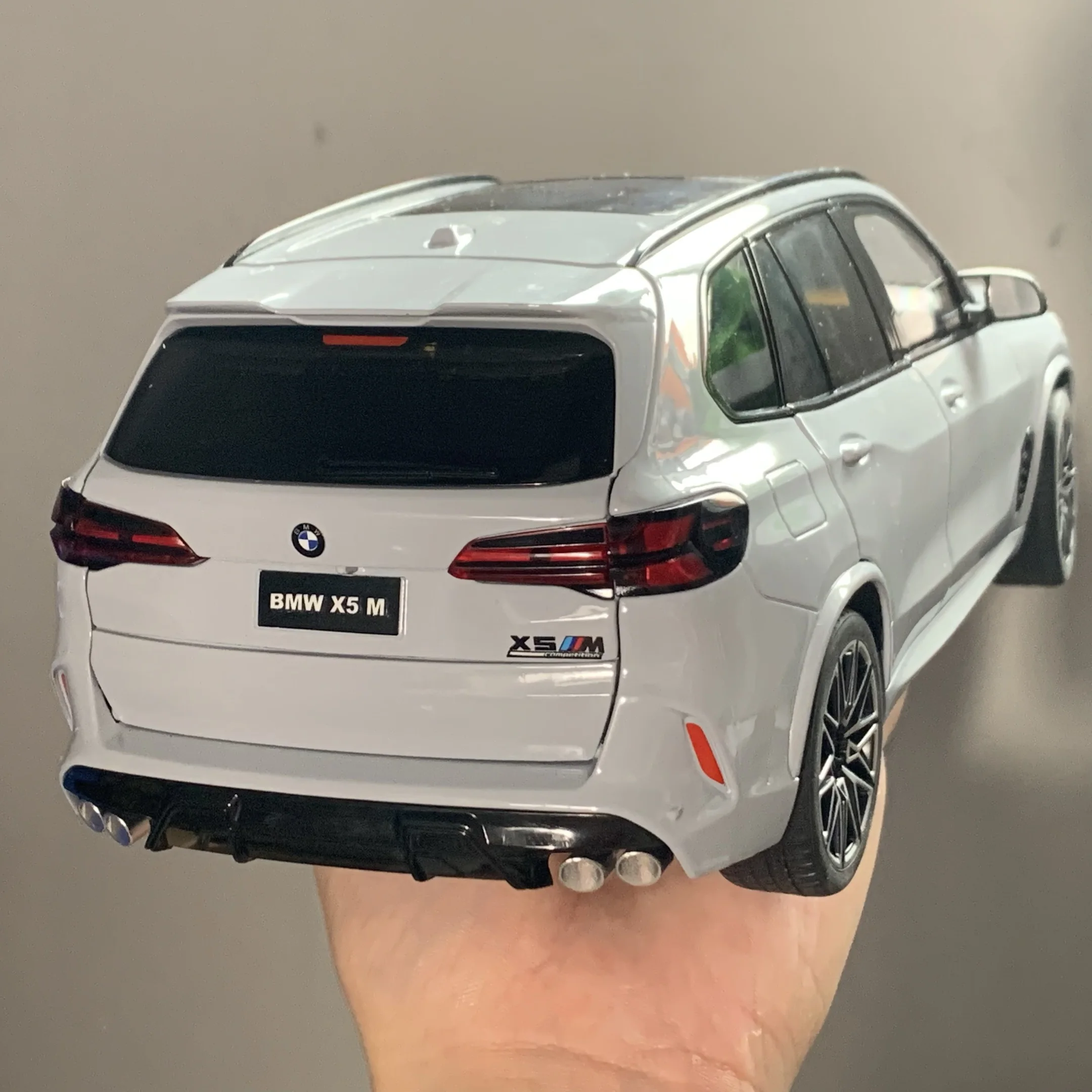 1/18  X5M LCI ダイキャストモデル 1:18 2025 BMW X5 M Competition LCI SUV Alloy Metal Diecast Model
