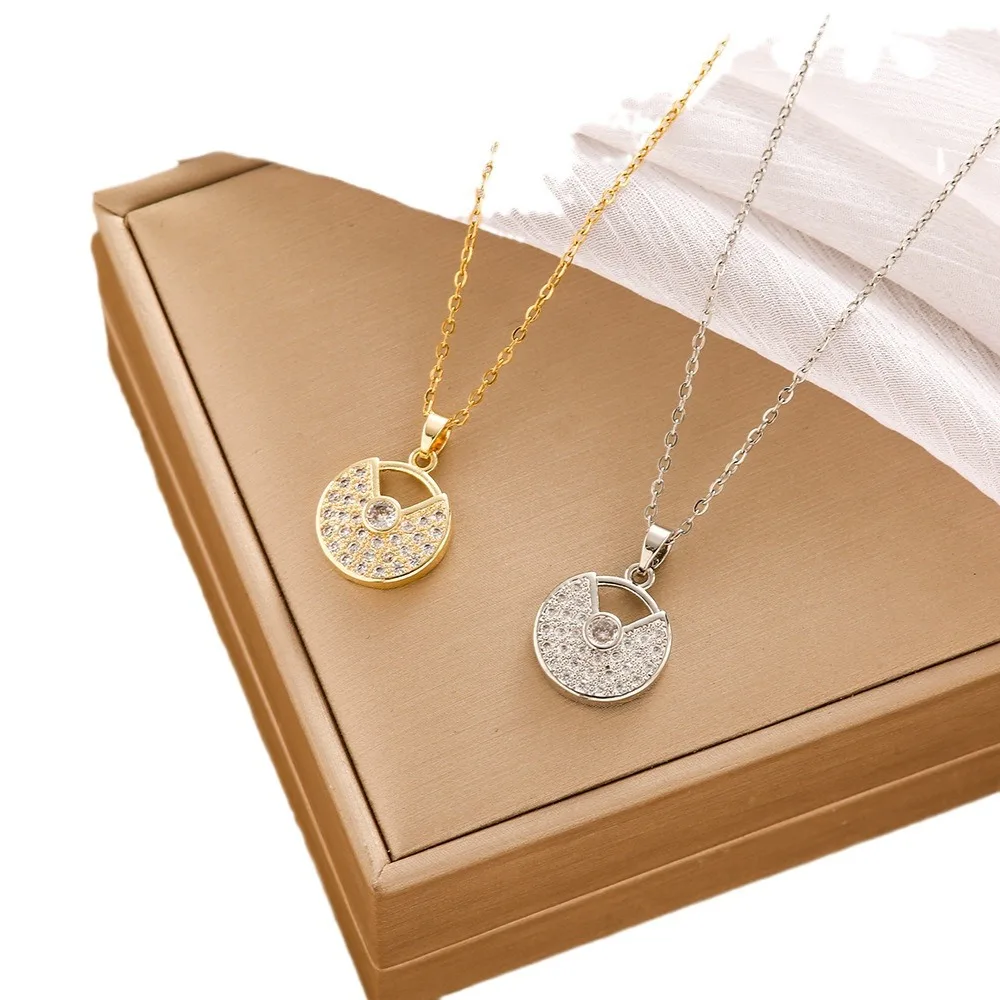 Gypsy Star สร้อยคอแฟชั่นจี้ไทเทเนียมเหล็ก Clavicle CHAIN ผู้หญิง