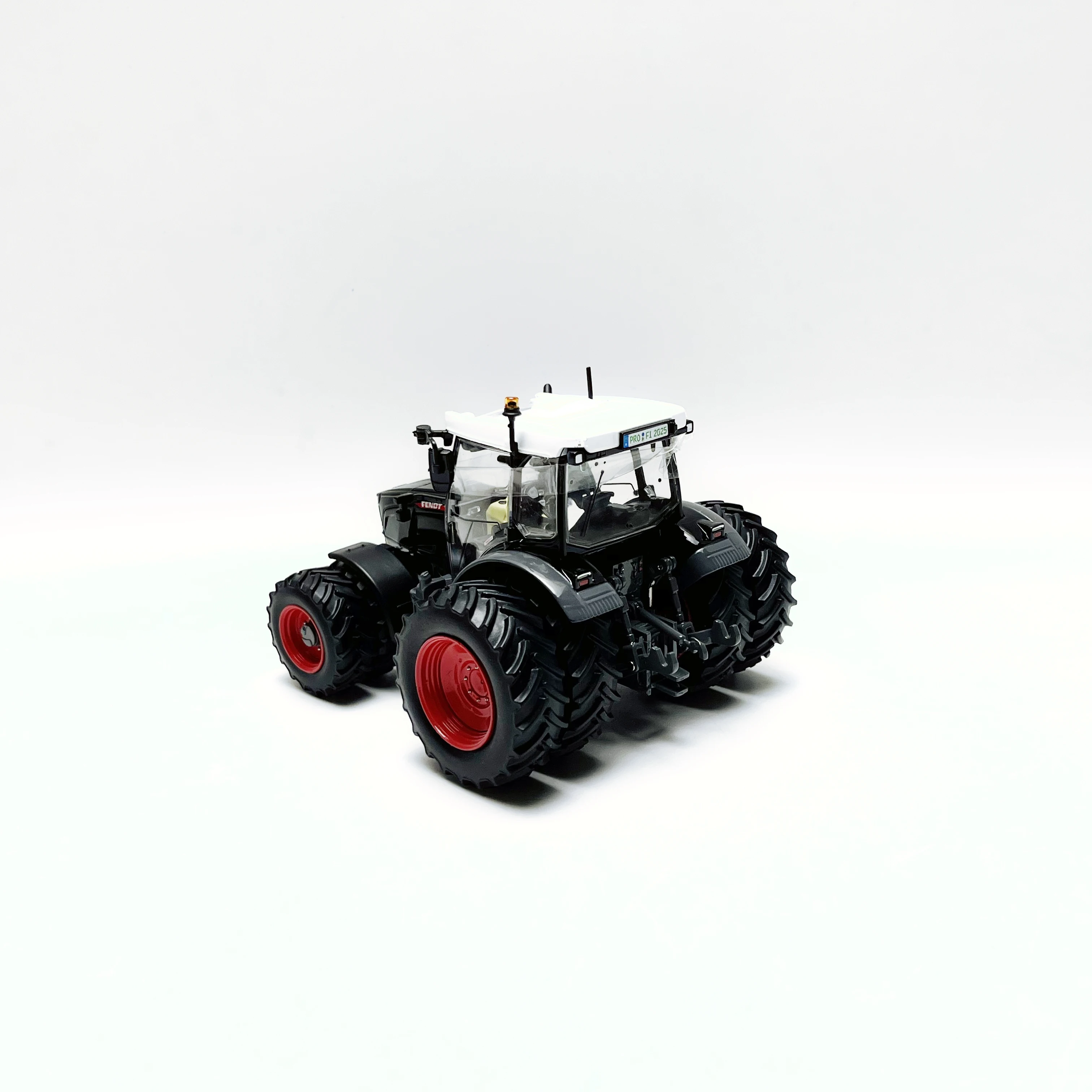 AGCO 1/32 FENDT 209 نموذج جرار فاريو #4