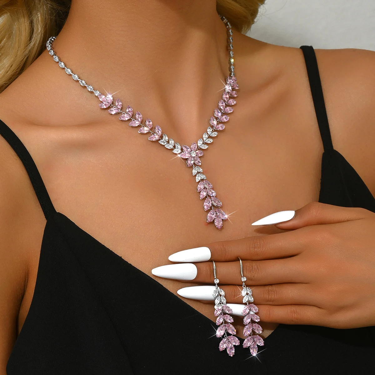 Cross border foreign trade fashion necklace heavy industry earrings women's European and American bride set