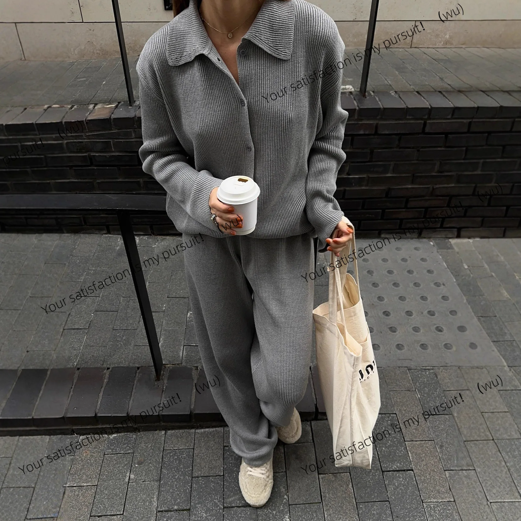 

Autumn and winter new solid color simple knitted sweater set women's two-piece set high-end women's clothing high waist casual