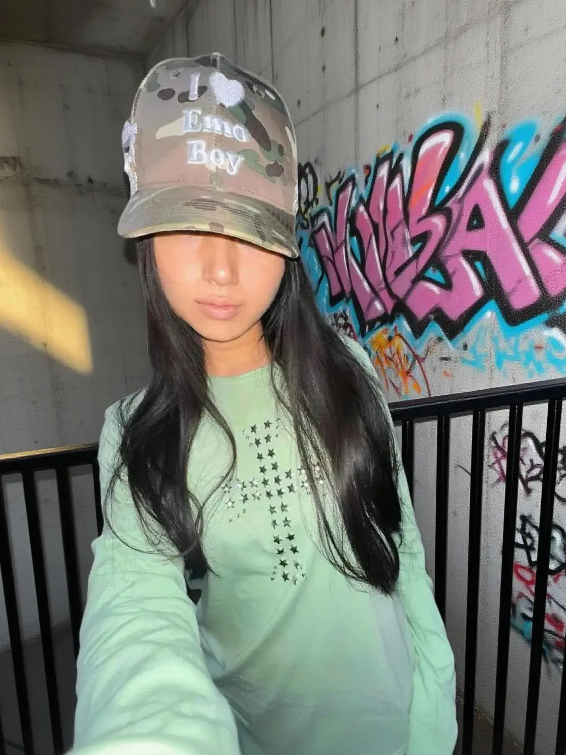 

Y2K 2025 Приталенная футболка с длинными рукавами и ромбовидным принтом, уличная одежда в европейском и американском стиле, модный топ со звездным крестом