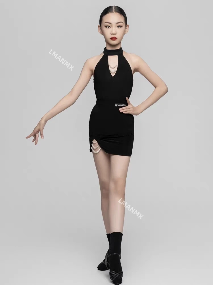 

Новая летняя полая современная юбка без рукавов с жемчугом для латинских танцев, комплект из трех предметов до половины тела