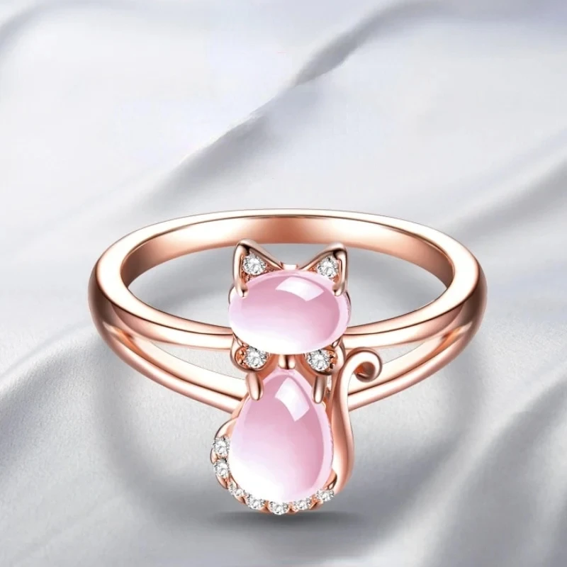 Huitan Rose Gold Color Cat Rings for Women Cute Girls Gift Exquisite Finger Accessories Party Daily Wearable Statement Jewelry