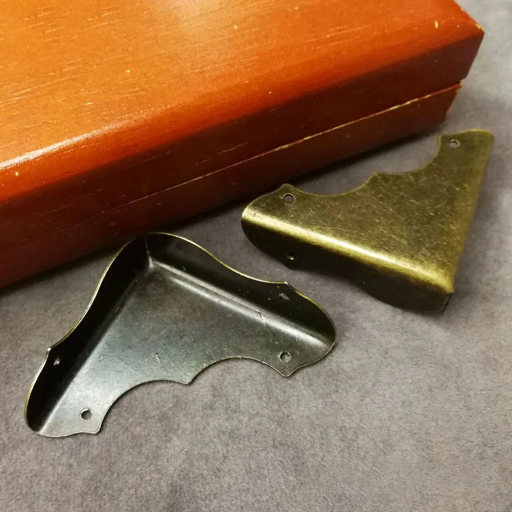 

20pcs Corner Golden Retro Iron Box Edge Guards For Jewelry Gift Wine Box Safety Bumpers Furniture Safety Bumpers