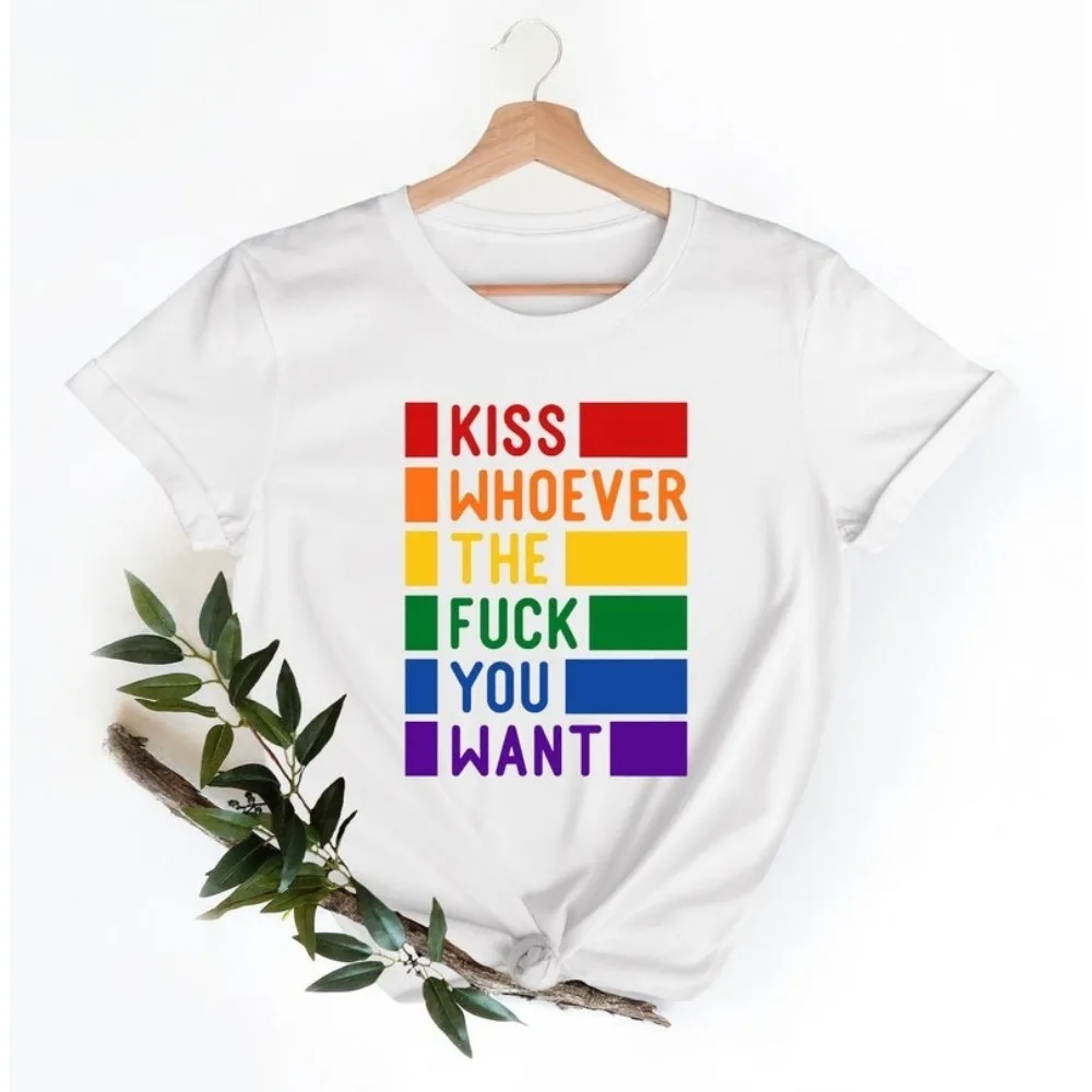 قبلة Whoever The Fu K تريد تي شيرت مثلي الجنس فخر LGBTQ قميص عبر تي شيرت الرجال النساء موضة عادية Crewneck القطن تي شيرت