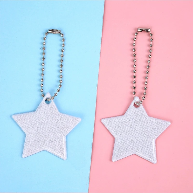 5Pcs White Star Reflective Pendant Night Running Cycling Warning Car Reflective Signs Dark Luminous Labels for Student Schoolbag