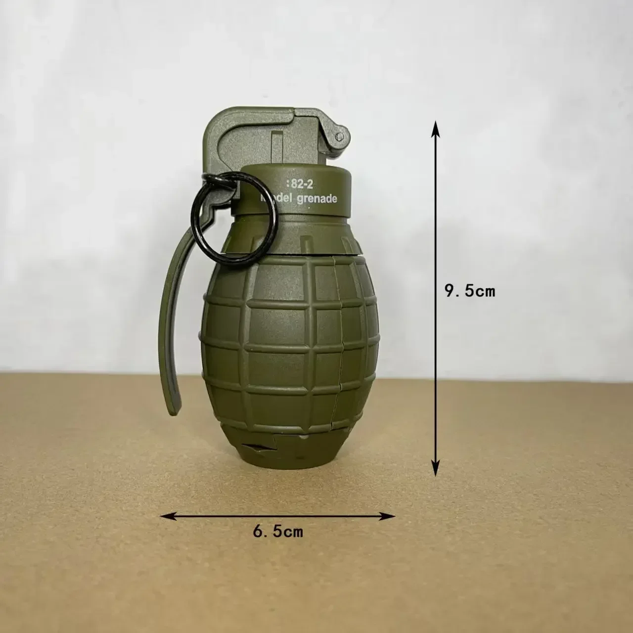 B82-2 CS Grenade Tactical Airsoft Grenade Pull Ring Toys laster Toy attle Games 2Pcs Fall Resistant Refillable Role Play Prop