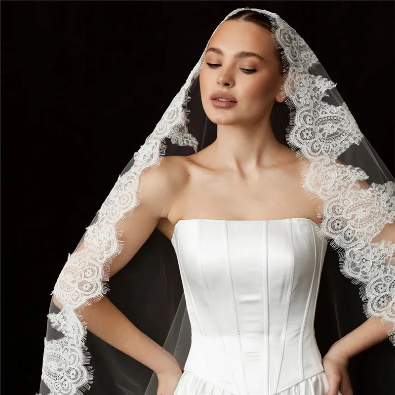 soft-eyelash-lace-mantilla-chantilly-wedding-bridal-veils-ivory-tulle-single-tier-custom-vintage-cathedral-long-church-for-bride