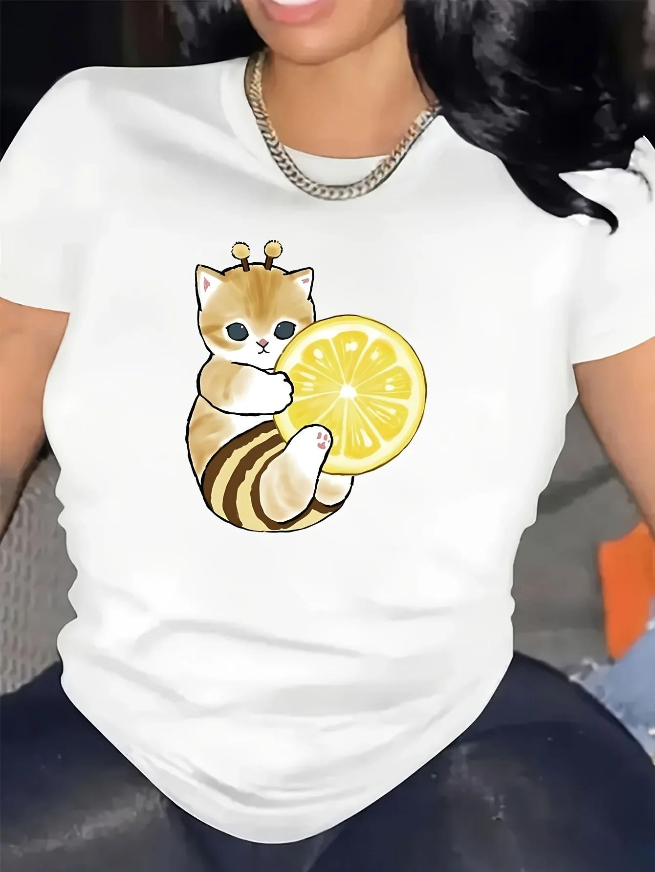 

Cartoon Cute Cat Lemon Pattern Printed Women's Top T-shirt Round Neck Short Sleeve Casual Women's Summer Clothing