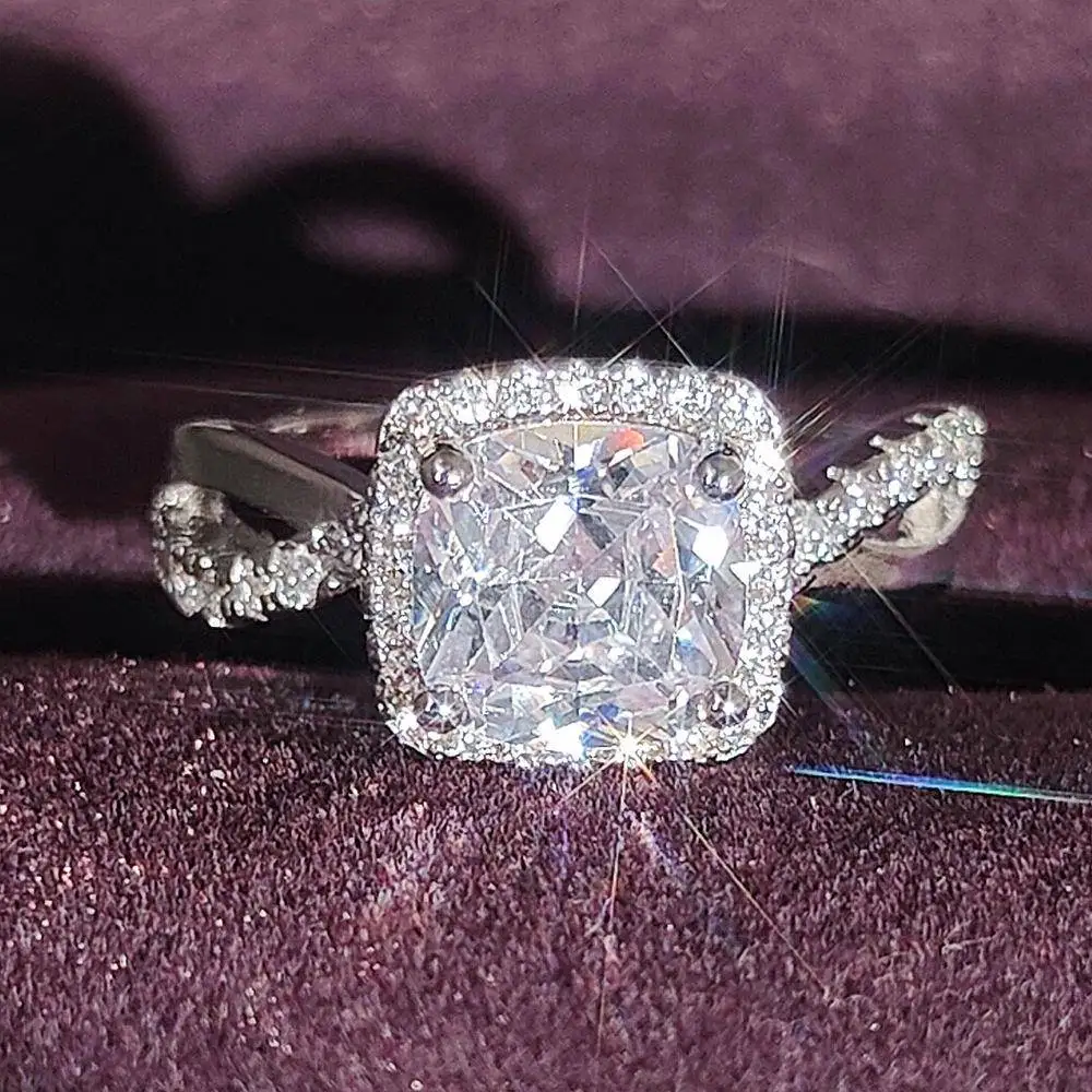 

Square Zirconia Ring for Women Cross-Border Popular Fashion Jewelry R1520 Copper Plated Gold Stylish Accessory