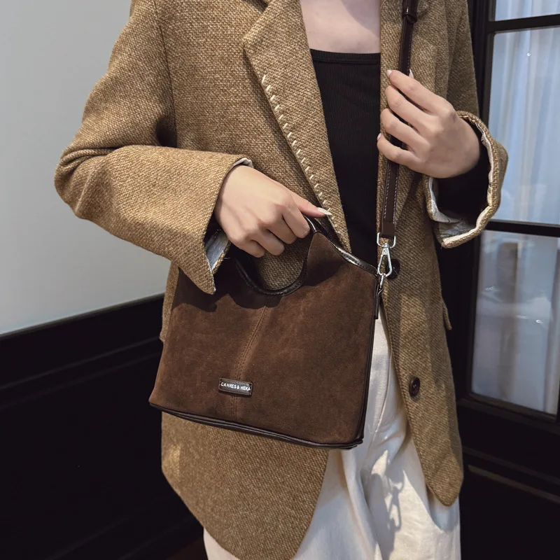 

Нишевая сумка через плечо осень-зима 2025 года, винтажная женская сумка через плечо, повседневная сумка-тоут «день-ночь», минималистичная сумка-слинг