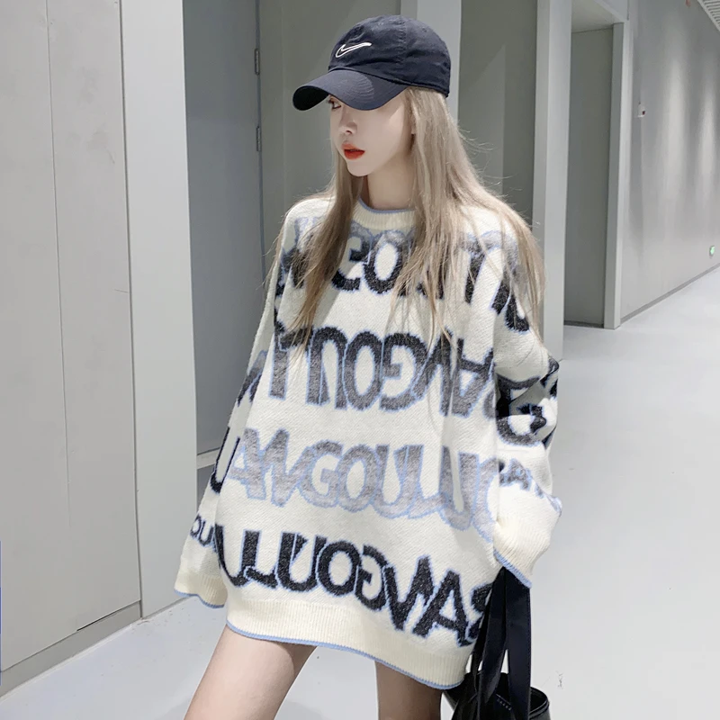 

2026 New Women's Oversized Long Sweater Street Style Autumn Winter Warm Knitted Top Fashionable Loose Fit round Neck Long Sleeve