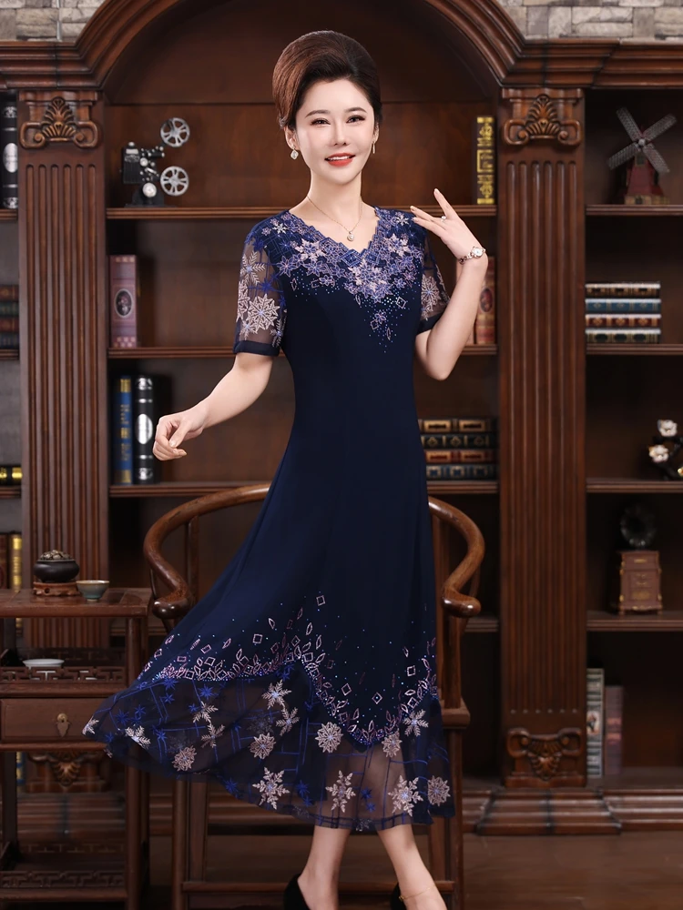 Ele Embroidered V-Ne Dr Faionable صيف جديد وصول من Biyang لأمهات Sli عالية الخصر على شكل حرف A Dr لـ Par...