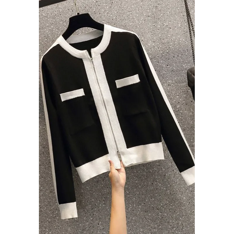 

Zipper Knitted Cardigan Sweater Autumn New Korean Version Contrast Color Long-sleeved Casual Top for Women Versatile Comfortable