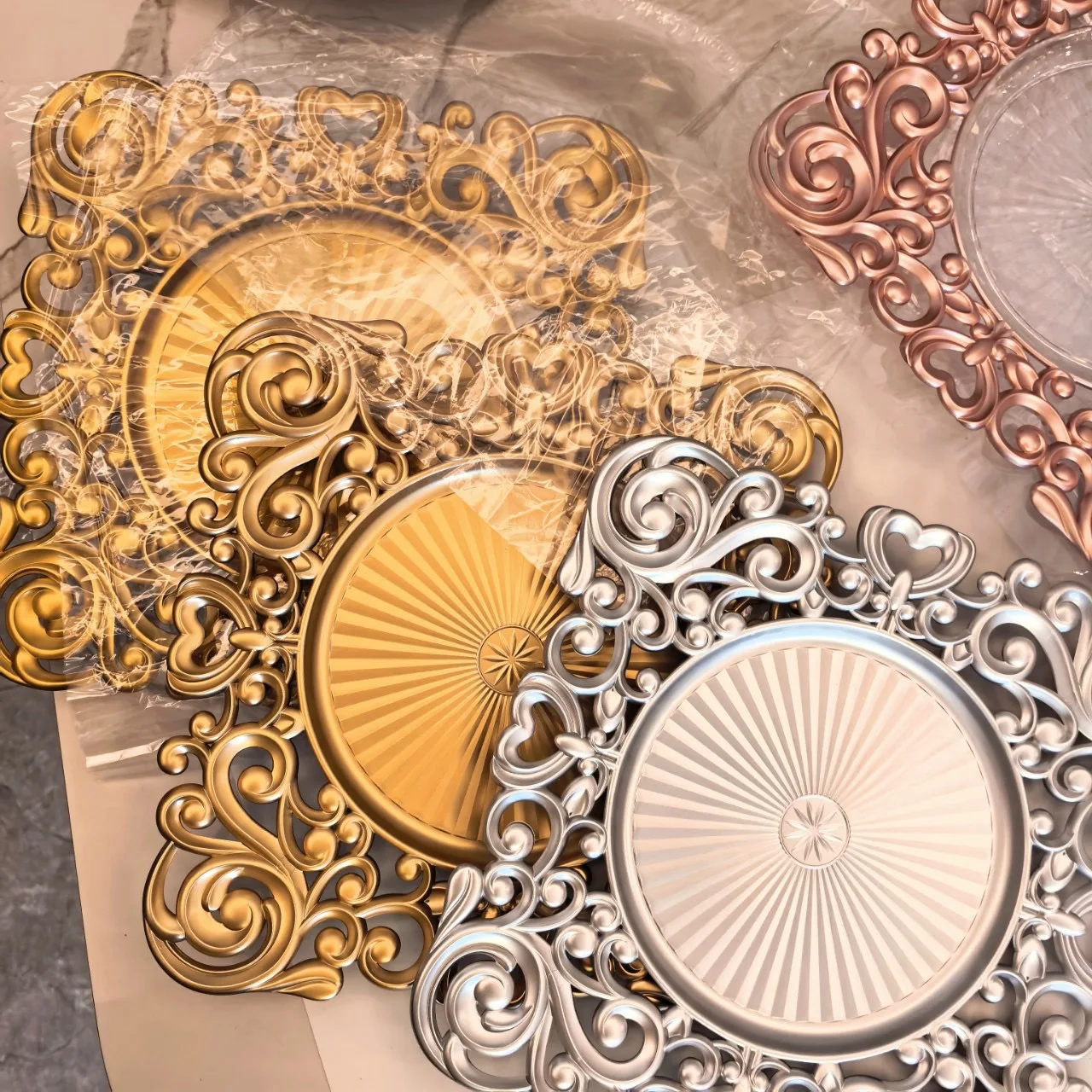 13inch Gold Wedding Plastic Charge Plates Dessert Plates Tableware f Wedding Party Event Table Decor Charge Plates