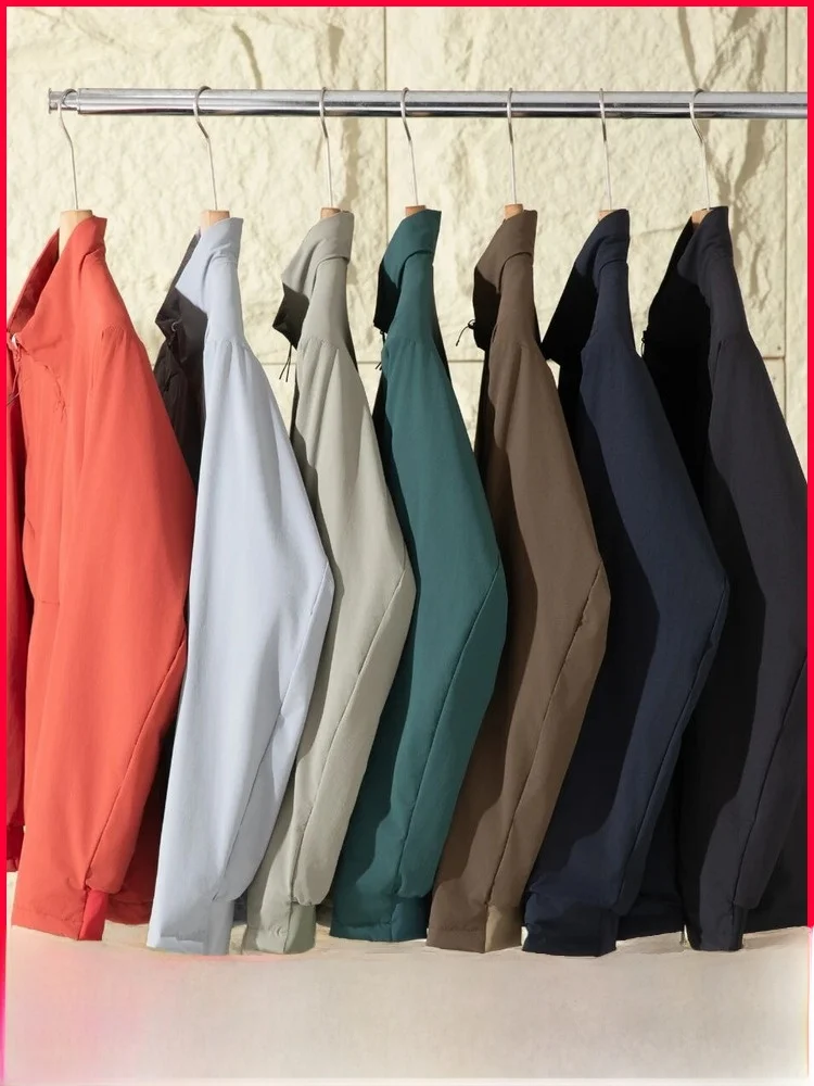 

Ultra-Lightweight Winter Men's Outdoor Cotton Jaet Stand Collar Thermal Faionable Stand Fit Long Sve Zipper Closure