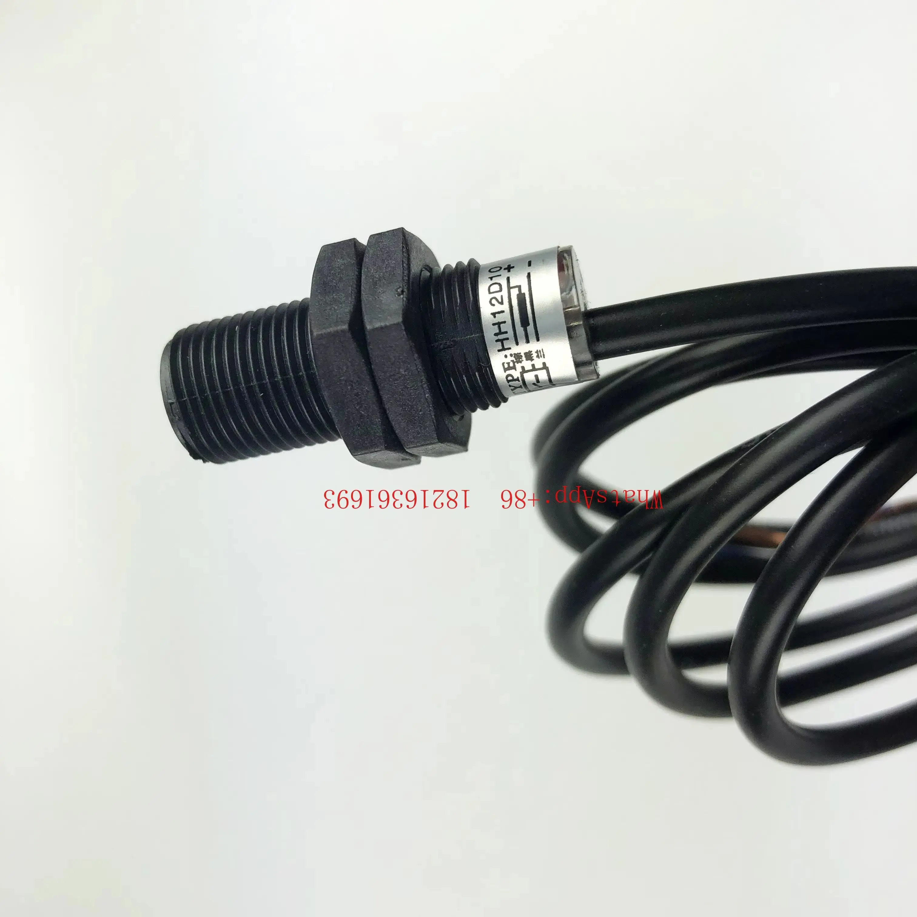 Store 2055    HH12D10 Hall Switch Proximity Sensor Hall Switch with Magnetic Length 1 Meter