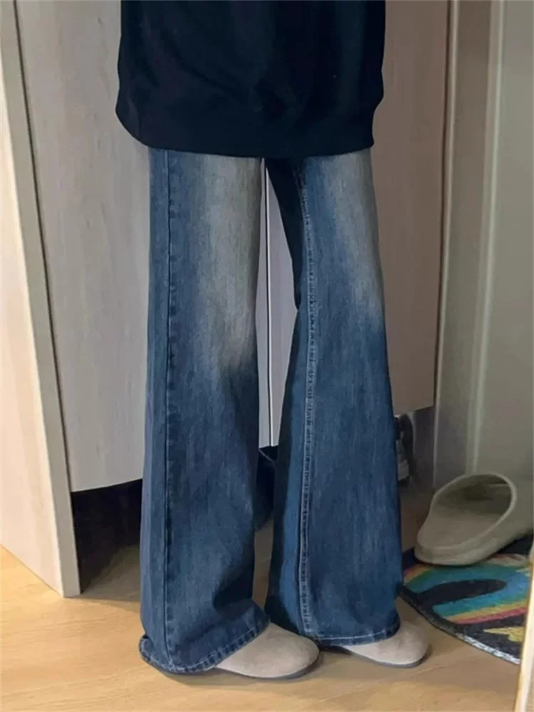 حجم كبير Thiened Fce الدنيم السراويل النسائية متوهج السراويل الخريف الشتاء فضفاض مستقيم الساق غير مطابقة طماق