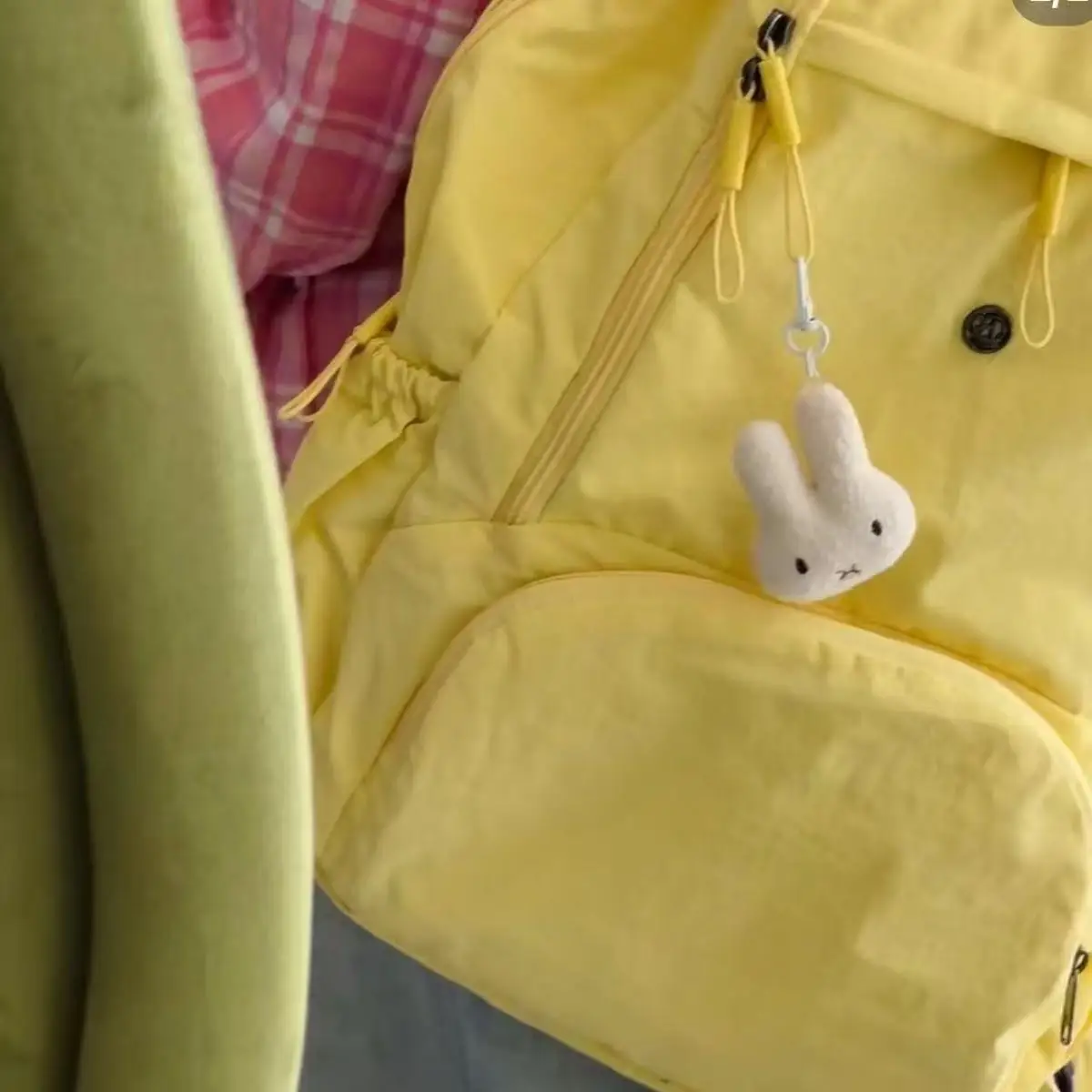 2025 nouveau Style Miffy Kawaii dessin animé en peluche pendentif mignon lapin Anime jouet porte-clés doux sac à dos charme cadeau pour les amis