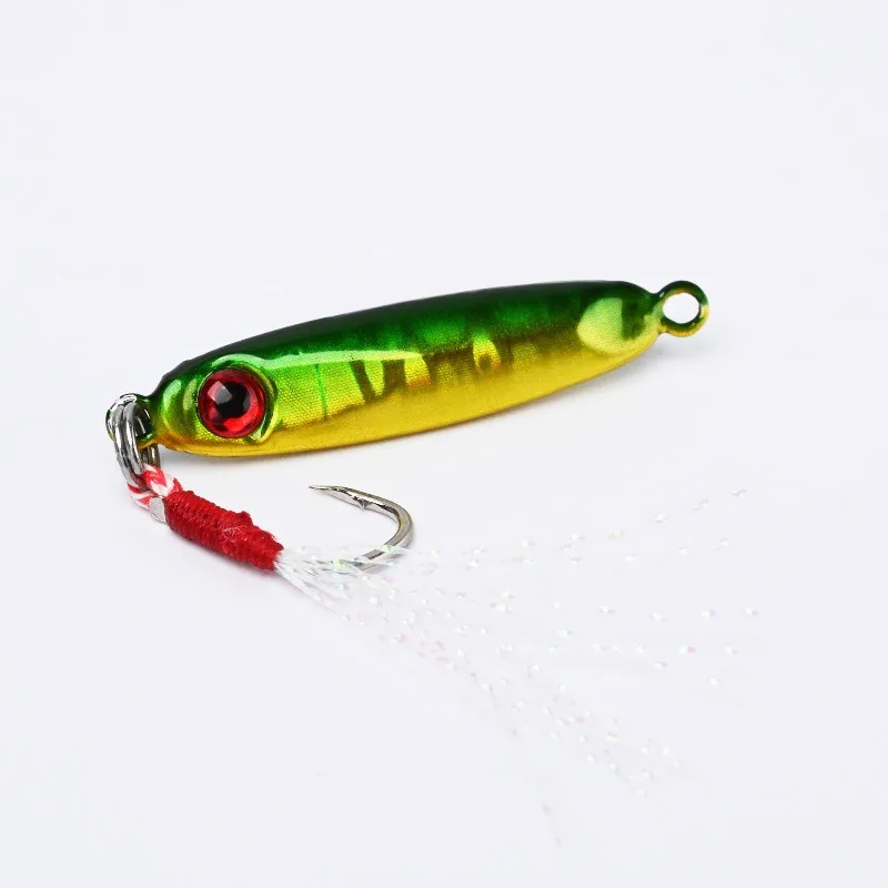 

Swolfy 12Pcs 3.7cm 5.6g Mini Jig Metal Plate With Feather Hook Artificial Fishing Lure