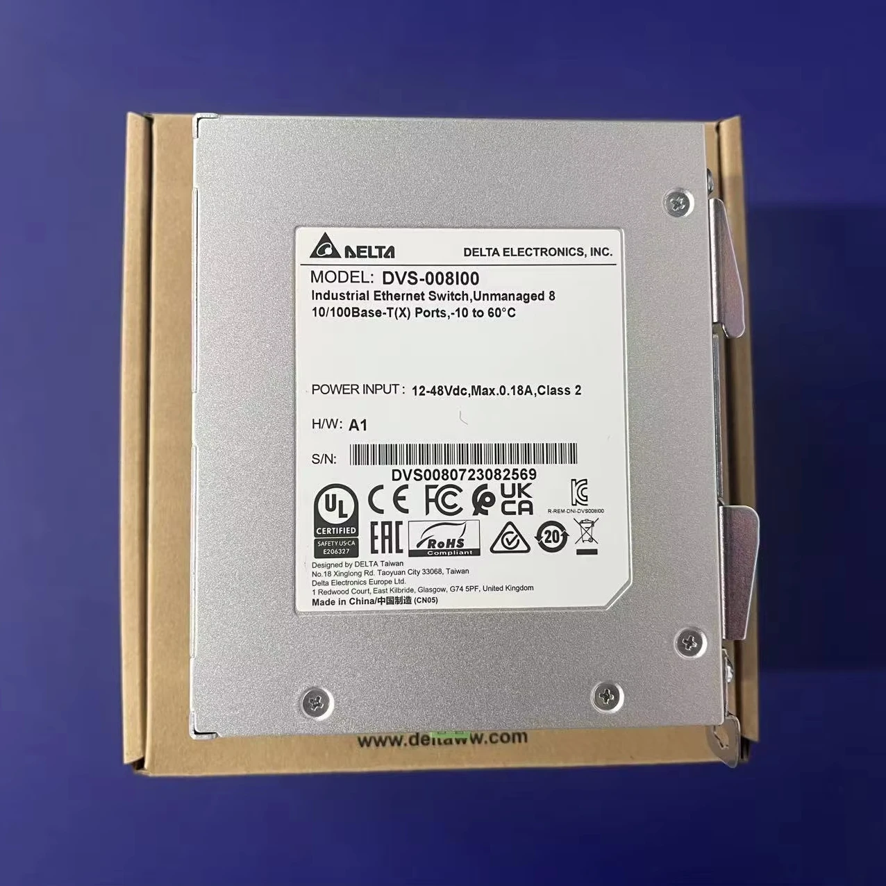 

Delta DVS-008I00 Network Switch Unmanaged 8 Ports IP40