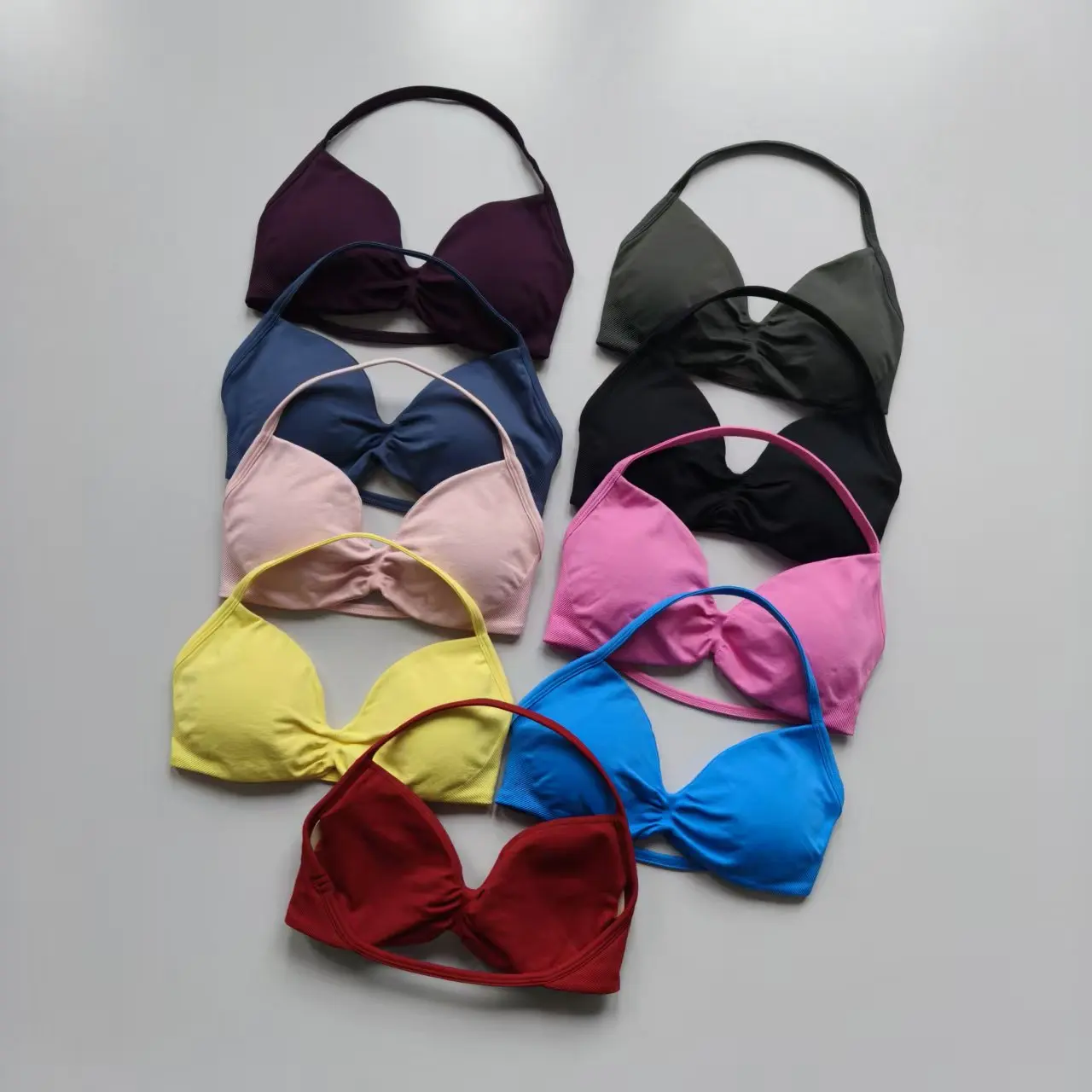 

High-Support Lace-Up Solid Color Strappy Bra Women Seamless Yoga Underwear Fitness Workout Halter Top Running Gym Sports Bra