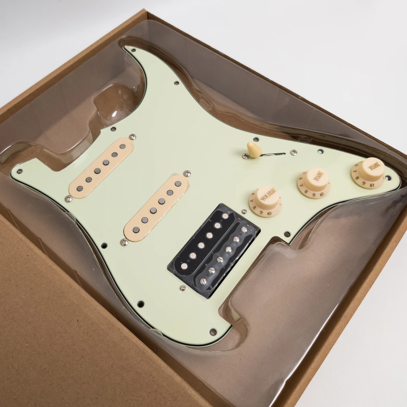 

Guitar Prewired Loaded Pickguard Set with Alnico 5 Humbucker, Kill Switch, Output Mute Switch for ST Guitar Replacement Parts
