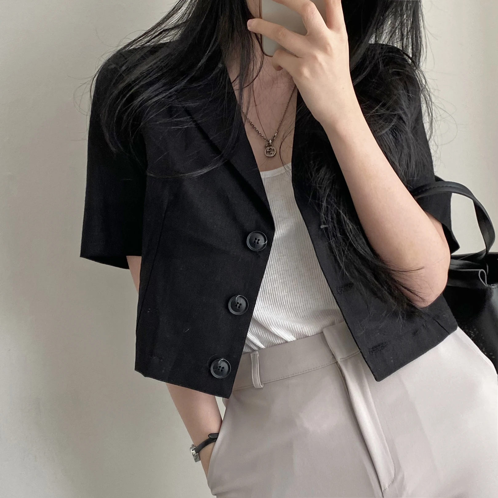 ชุดสูทลำลองสไตล์เกาหลีสุดชิคสำหรับฤดูร้อน รุ่นใหม่ปี 2025 เสื้อทรงตรงสไตล์ตะวันตกสำหรับผู้หญิง