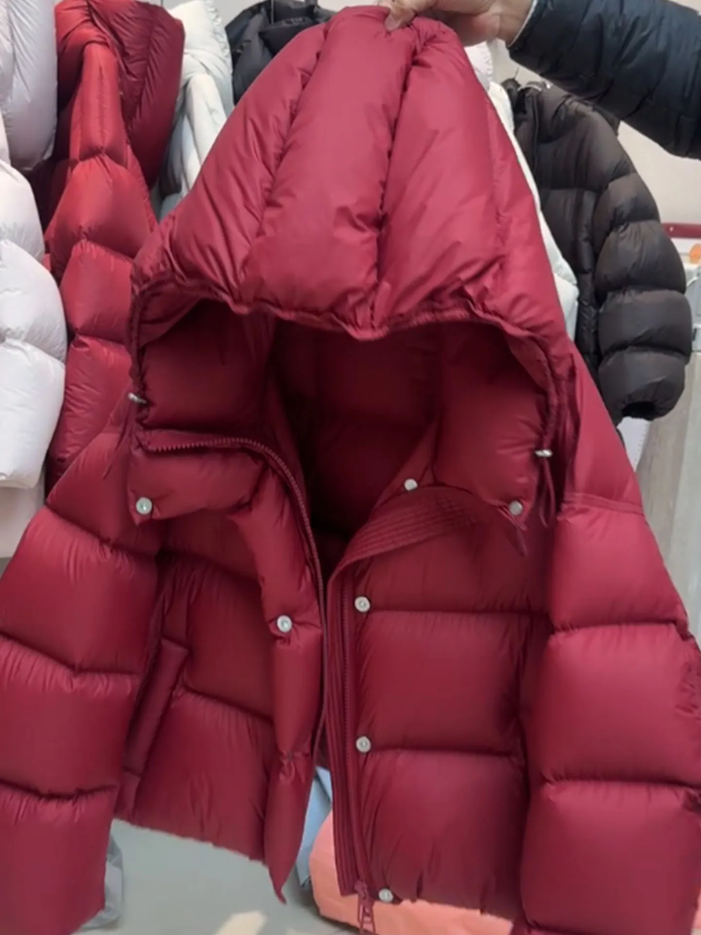 Puff Red ort Piumino da donna Jaet 2025 Nuovo inverno Faion Coreano Sle Vita alta Lungo Sve Thiened Fibra di poliestere