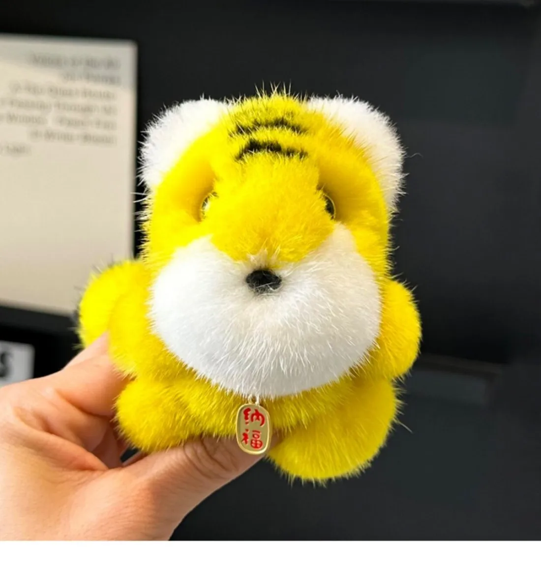 Creative Lovely Plush Tiger Key Chains Luxury Natural Mink Fur Stuffed Animal Pendant Key Holder Small Tiger Gifts For Friends