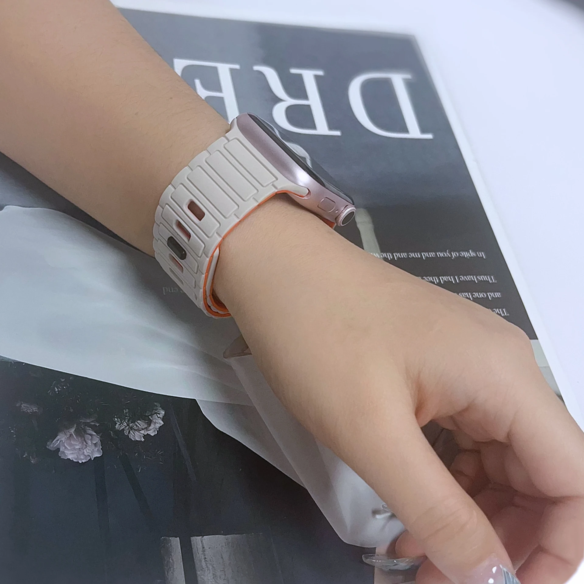 Magnetic Strap For Apple Watch Band 45mm 45mm 40mm 38mm 42mm 41mm Silicone Bracelet iWatch Series 5 6 7 Se 8 9 Ultra 2 49mm Band image 2