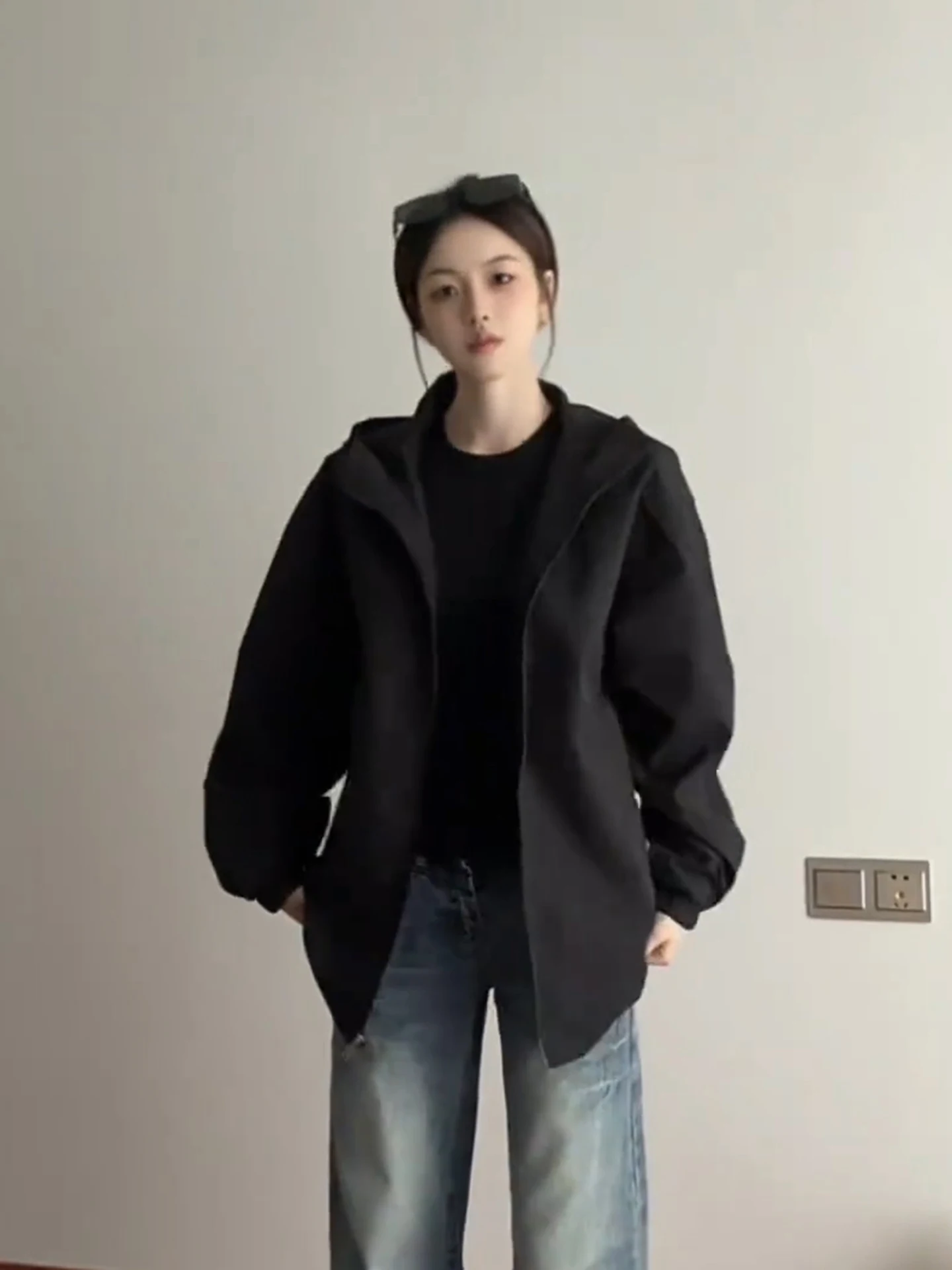 

Мужская американская функциональная ветровка-софтшелл с капюшоном для осени, рабочая одежда, верхняя одежда, куртка для активного отдыха и путешествий для пар