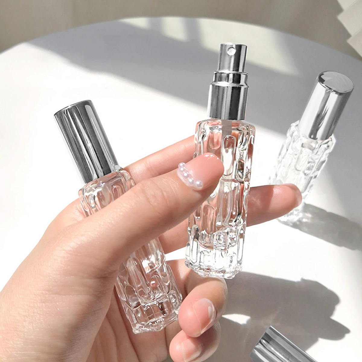 

1pc-10ml glass perfume spray bottle Aluminum spray head perfume dispenser bottle press empty bottle