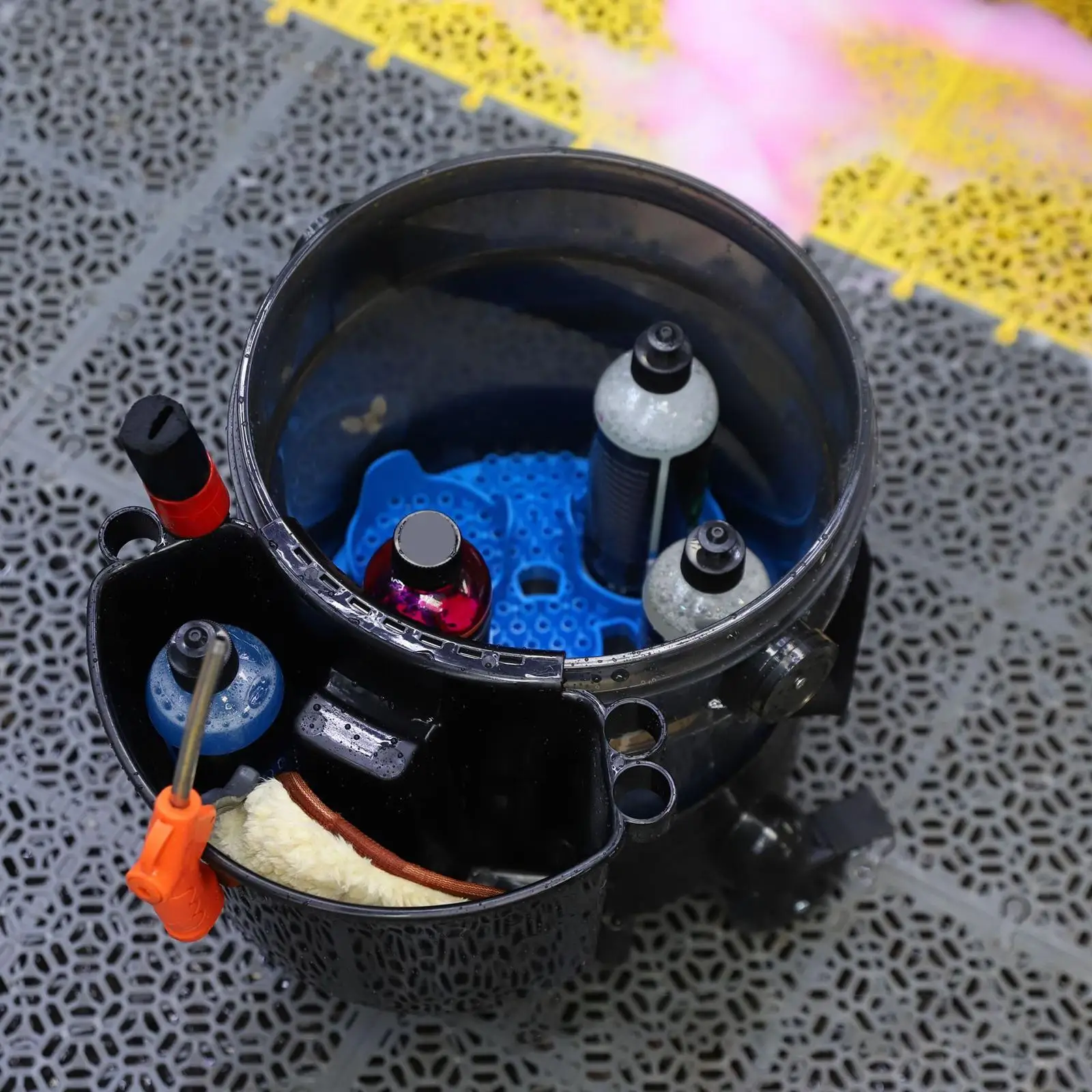 

Automotive Bucket Insert Grit Catcher Dual Sided Filter for Car Wash and Detailing Accessories