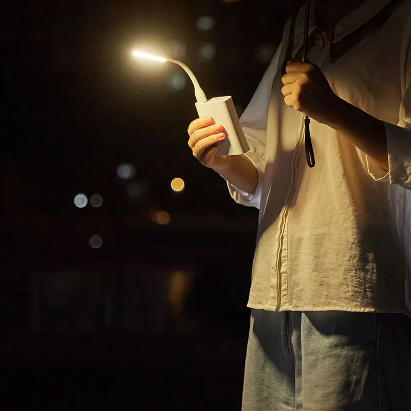 Original xiaomi zmi usb led luz portátil 5v 1.2w de poupança de energia lâmpada led para banco de potência portátil notebook corpo da lâmpada dobrável