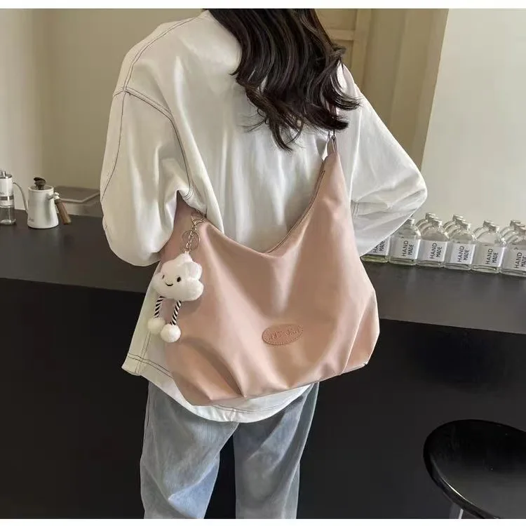 Women’s Nylon Hobo Bag Large Capacity Shoulder Bag Casual Underarm Tote Purse Lightweight Soft Crescent Handbag for Daily Travel 3