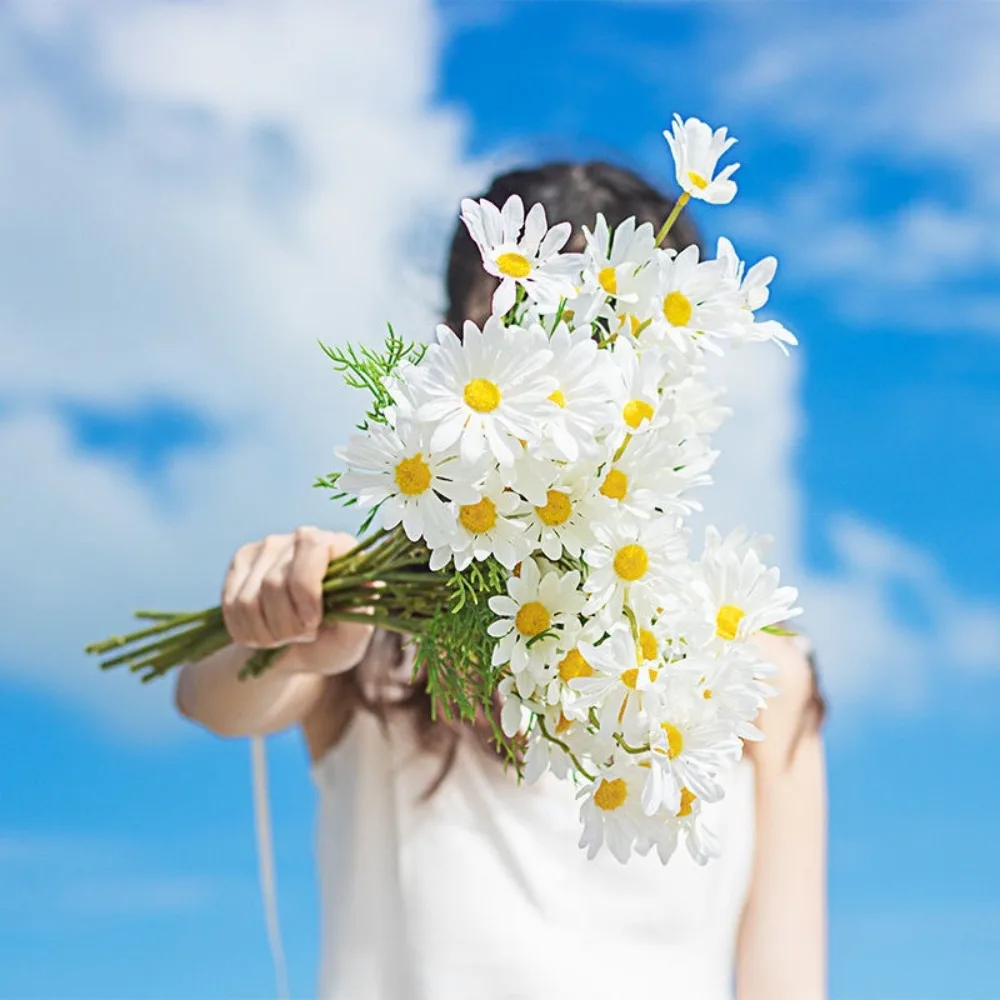 

Small daisies fake flowers real flowers high-end decoration living room bouquet plastic flowers real photo props