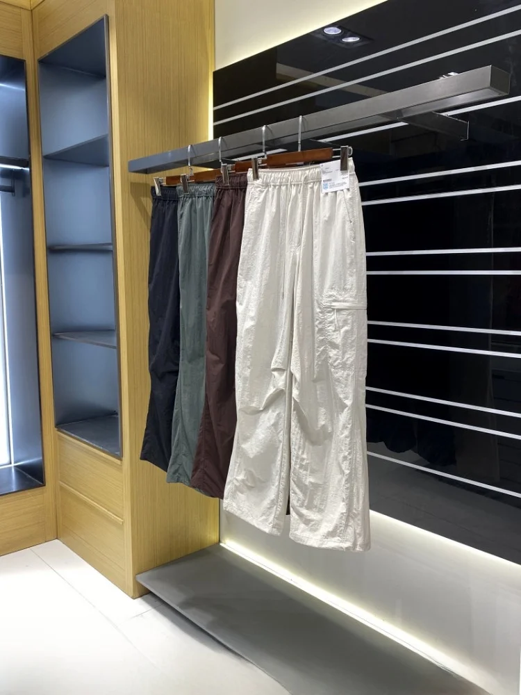 Quick Dry Breathable Men's Outdoor Lightweight Casual Pants Loose Fashionable All Season Nylon Fabric Waterproof