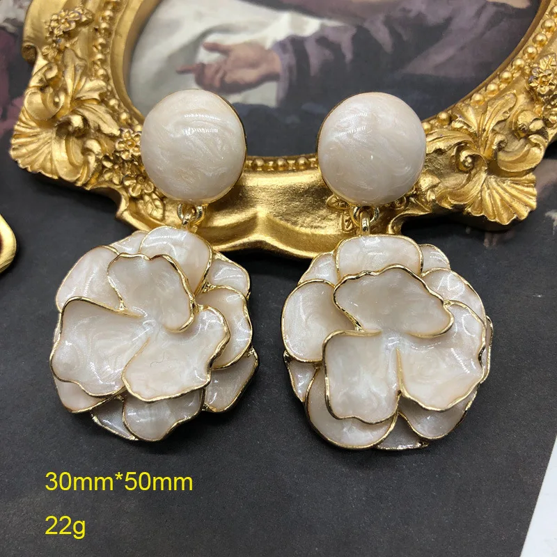 Stud Drop Earrings for Women Milk White Enamel Glazed Flower Design Western Middle Ages Style Vintage Jewelry Party Accessories