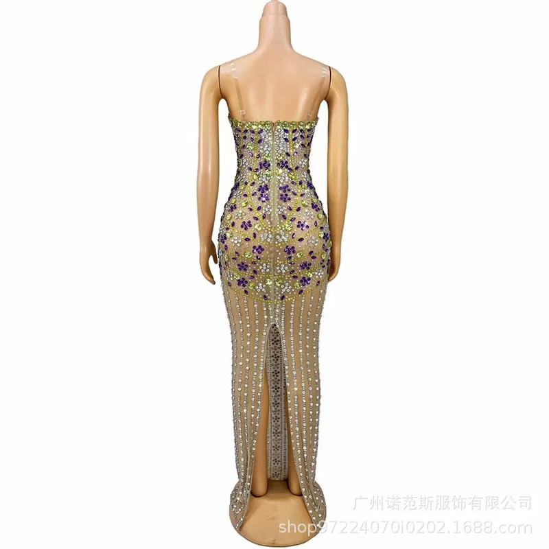 Luksusowa sukienka z dżetami, kontrastowe kolory, elegancka, na spotkanie roczne, damska sukienka z wyższej półki, model na wybieg, suknia wieczorowa.