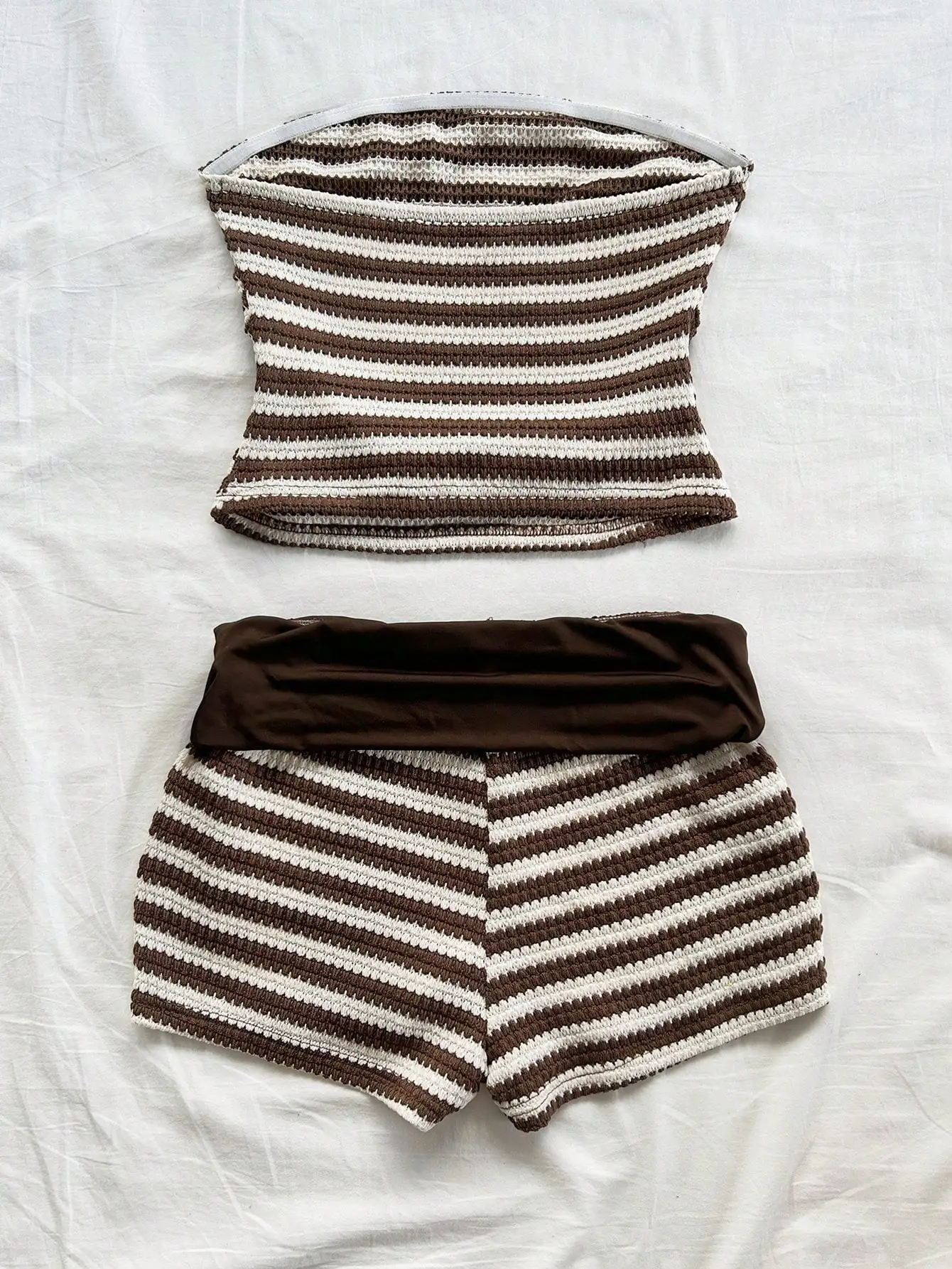 

Комплект из топа-бандо с рюшами и шорт с низкой талией, полосатый, вязаный крючком, летняя пляжная одежда