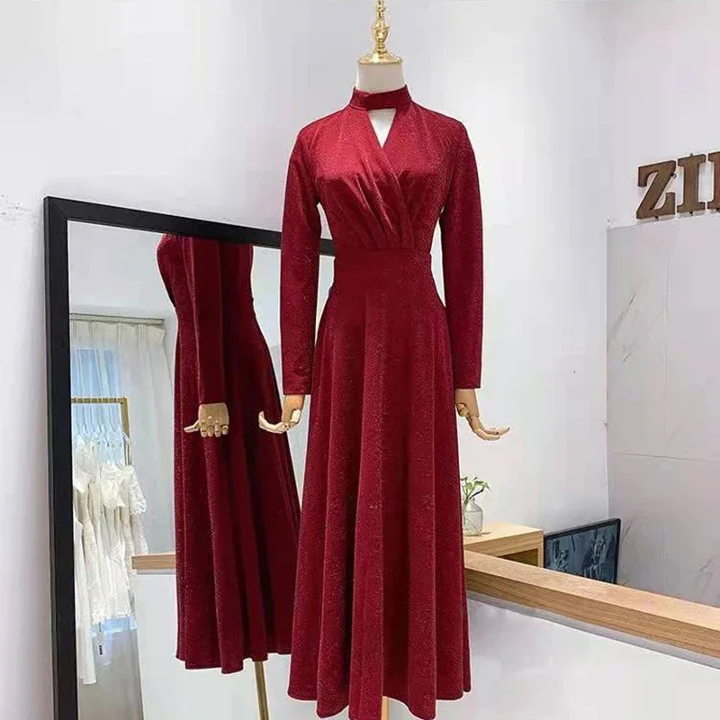 

Arm Cloth Cover Female Head Half Mannequins Metal Base Wedding Clothing Display Stand Adjustable Clothing Store Mannequin