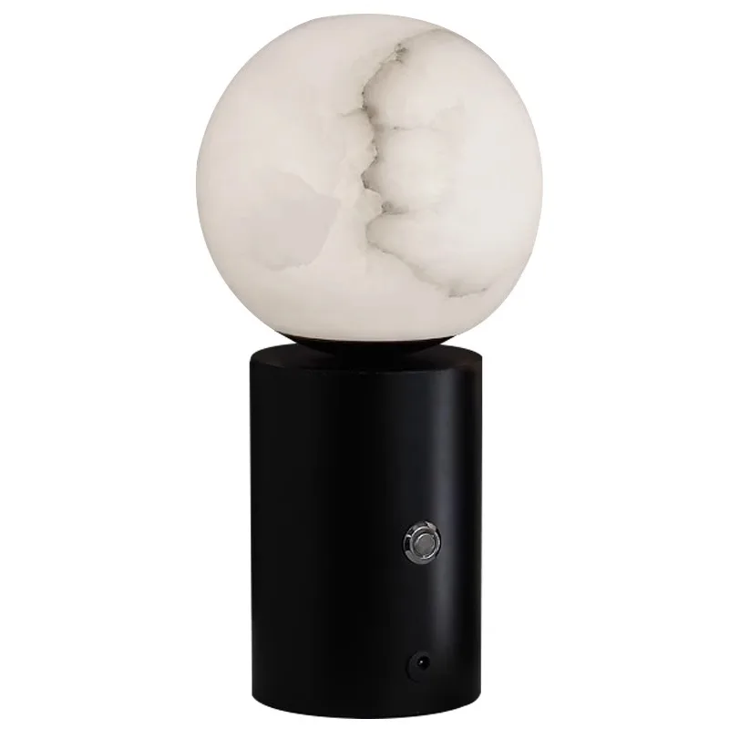 โคมไฟตั้งโต๊ะทรงกลมหินอ่อนทองเหลืองทันสมัย ไฟ LED ให้แสงสว่างในเวลากลางคืน