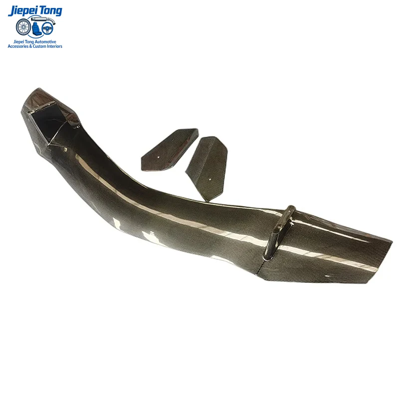 

Карбоновое волокно для заднего спойлера/антикрыла LM M Design для автомобиля Urus