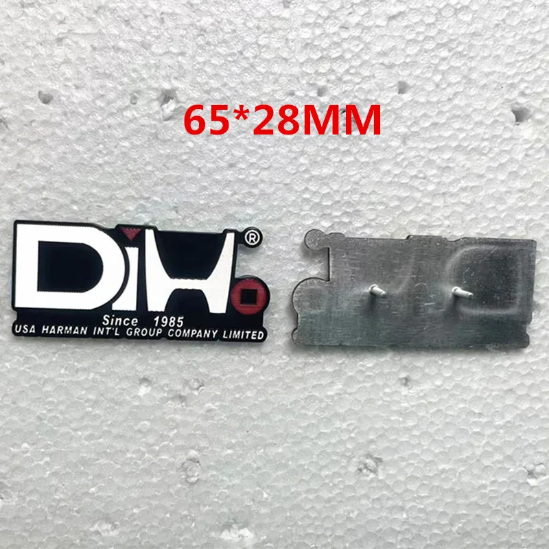ป้ายโลหะอลูมิเนียมแบบสากลแผ่นป้าย OEM โลโก้สำหรับเครื่องขยายเสียงลำโพงขยายเสียงฮอร์น50*50มม. 45*45มม.