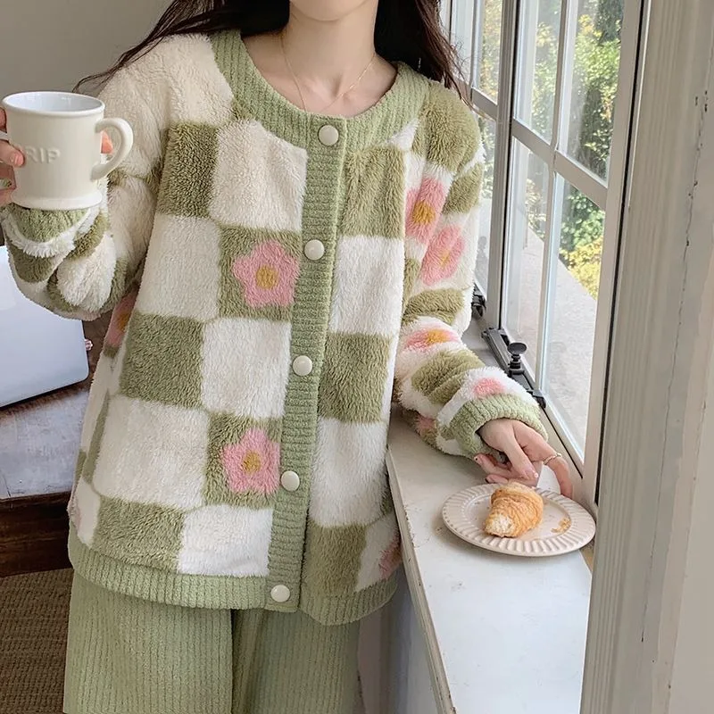 2024 New Sleepwear Autumn Winter Thickened Coral Women Pajamas Set Female Round Neck Cardigan Button Plaid Sweet Home Wear Suit