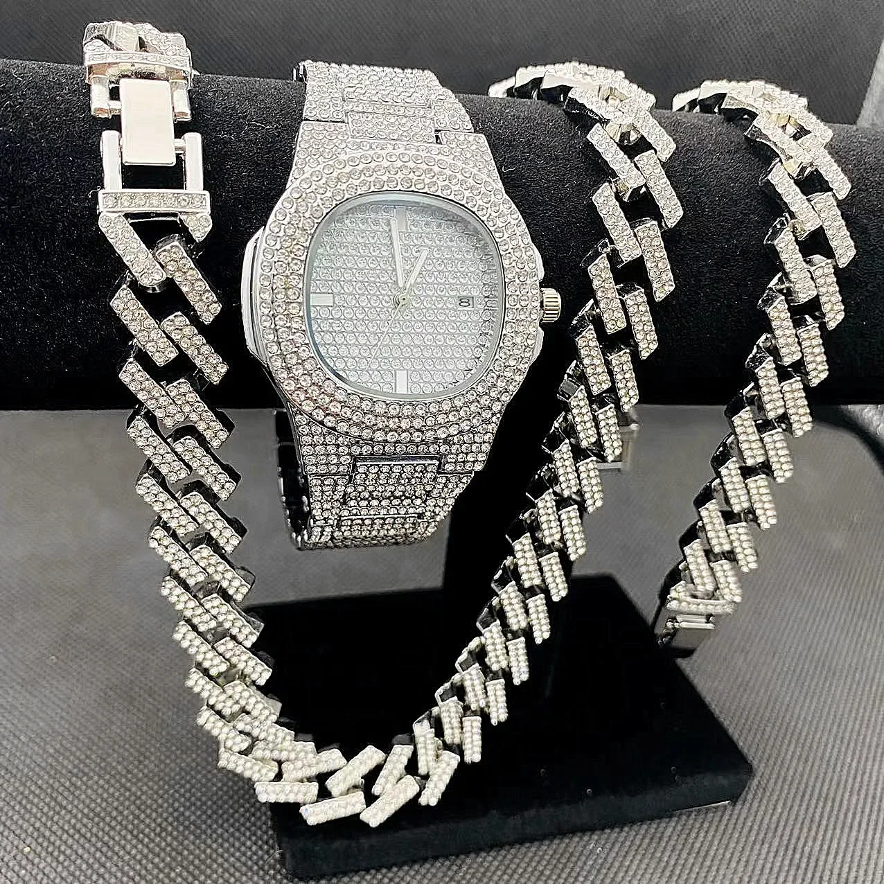 Hip Hop Jewelry Set Iced Out Watch Men Necklaces Bracelet Miama Cuban Chain Choker Fashion Luxury Gold Watch Male Wholesale Gift