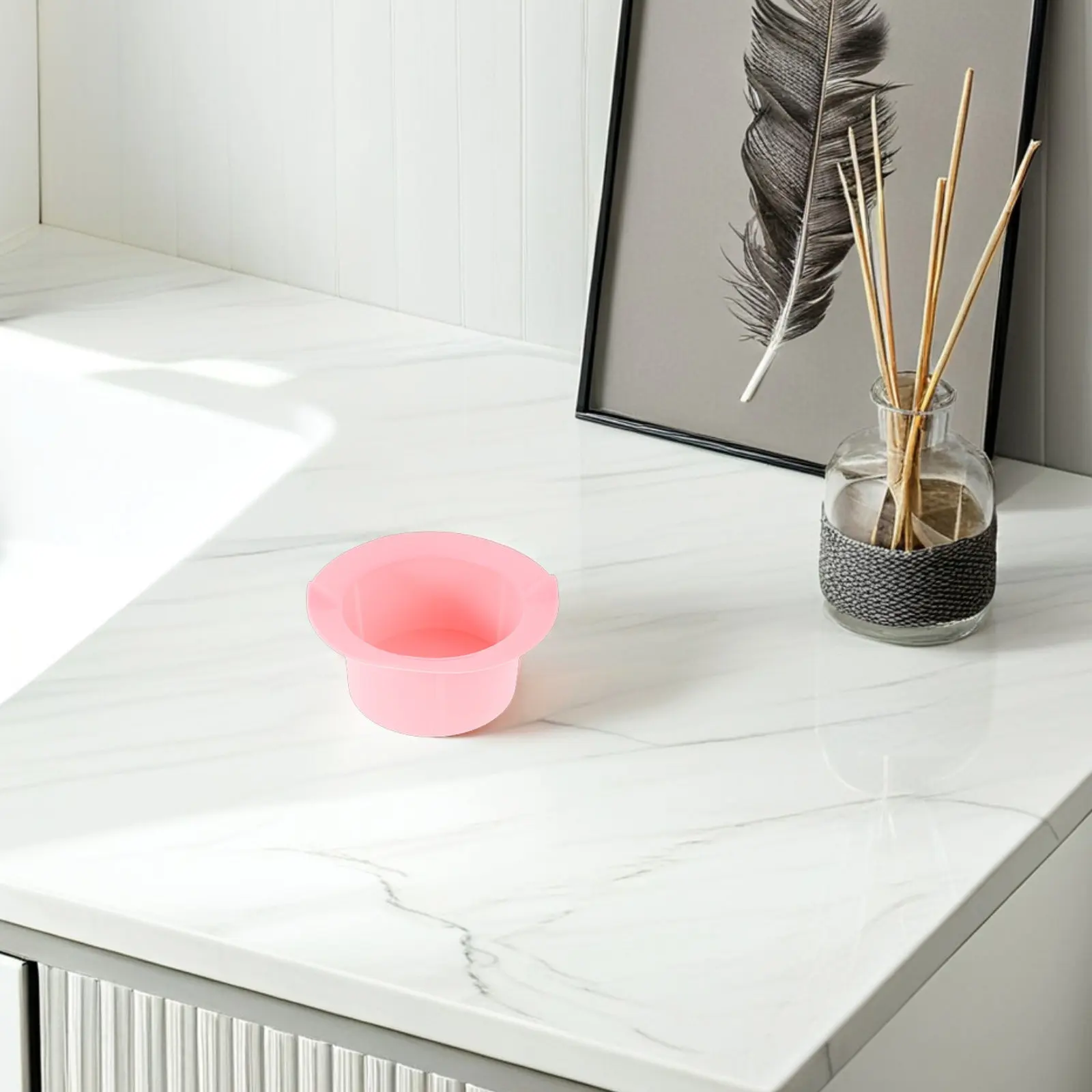 Silicone Wax Melting Bowl Non-Stick Heat-Resistant Pot Reusable Wax Bean Warmer Pink for Professional Salon Home Use view 2